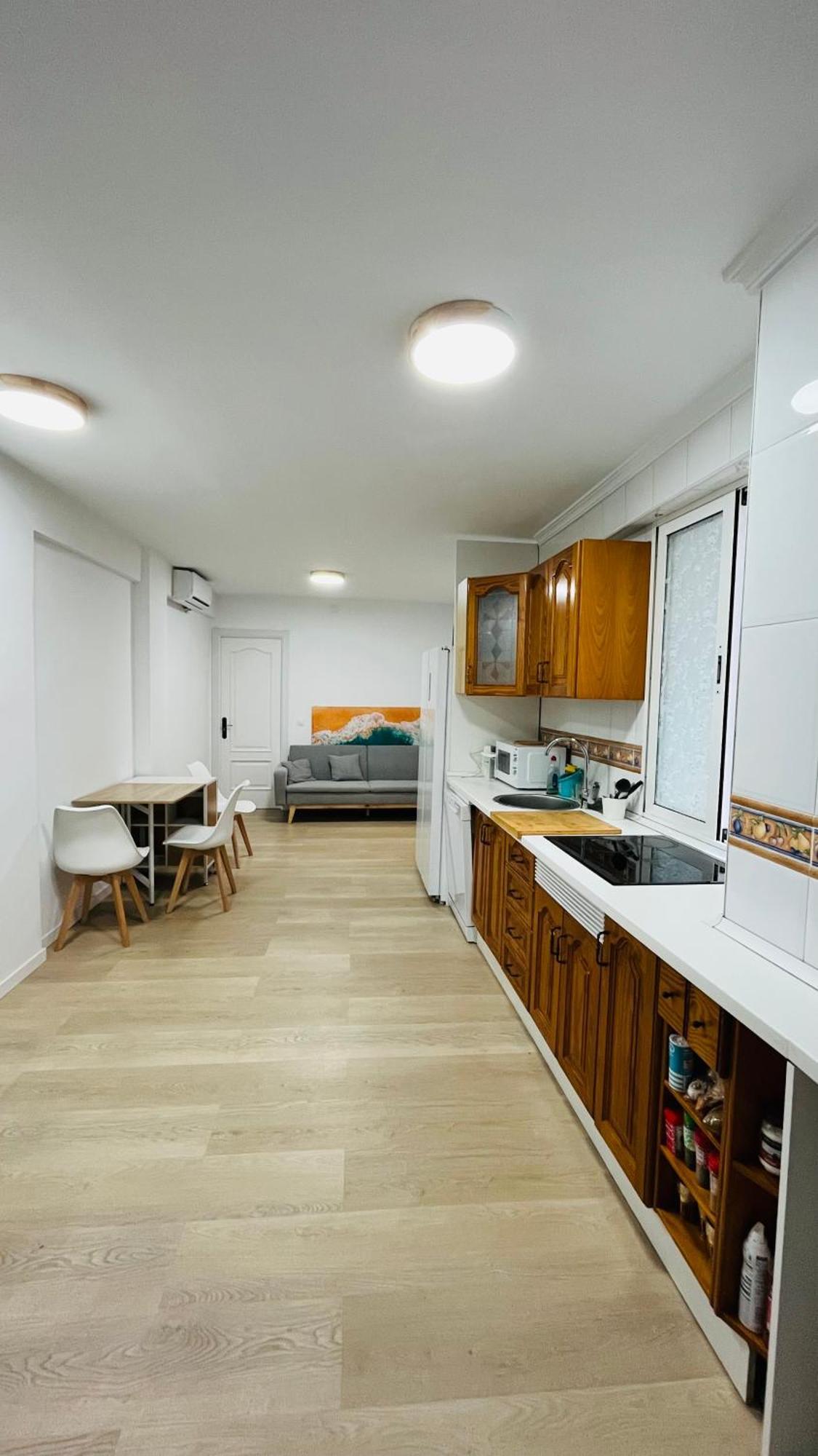 Bueno, Bonito Y Barato Apartamento Málaga Exterior foto
